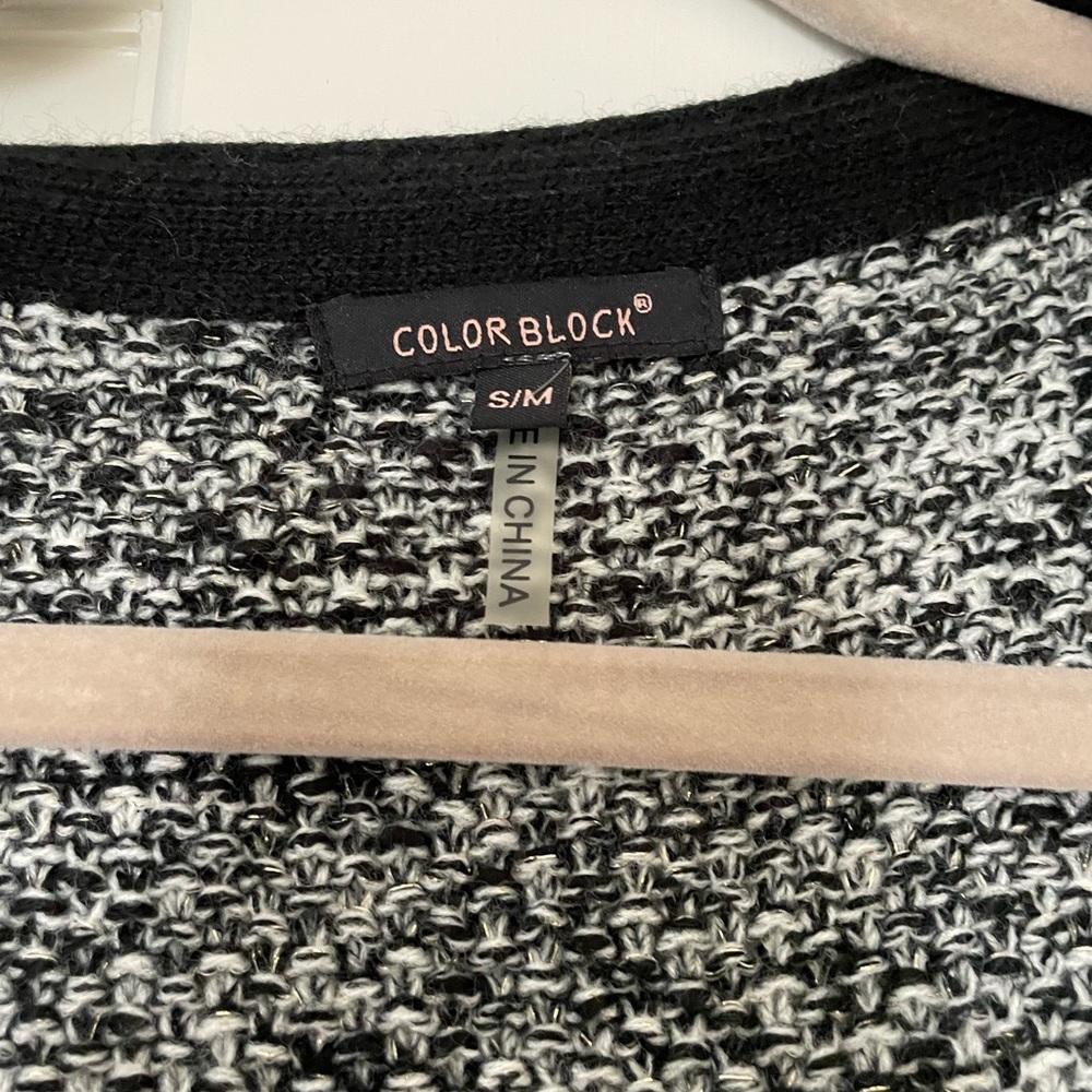 Color block sweater - Picture 3 of 5